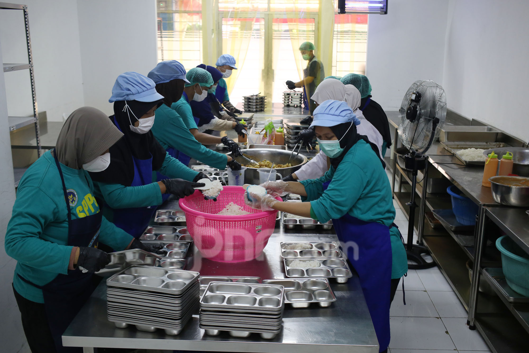 Cegah Korupsi Program MBG, BGN Ancam Pecat Kepala SPPG yang Lakukan Gratifikasi