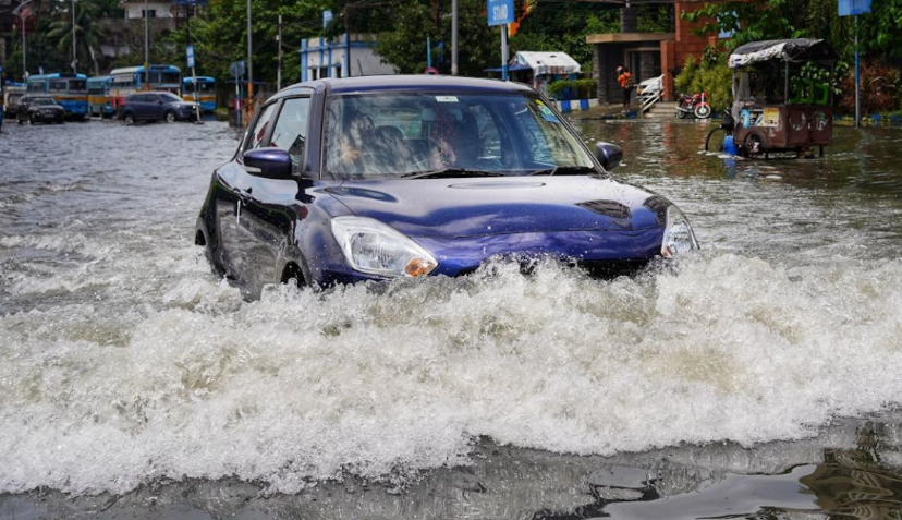 Waspadai 3 Jenis Kerusakan Mobil Akibat Banjir