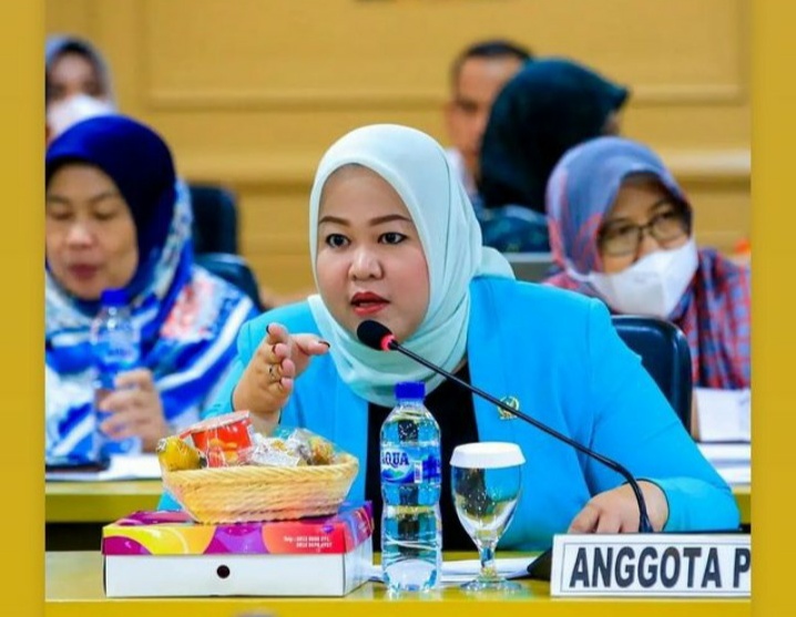 Senator Riri Minta Perjuangkan Nasib Guru Honorer Diangkat Jadi PPPK