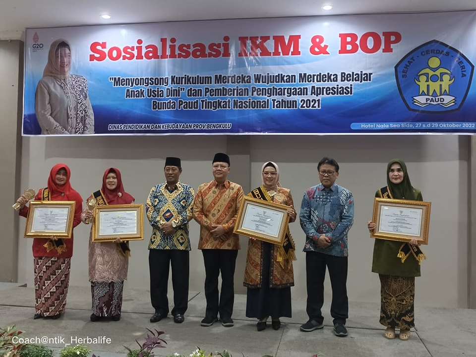 Bunda PAUD Bengkulu Utara Diganjar 3 Penghargaan dari Kemendikbudristek