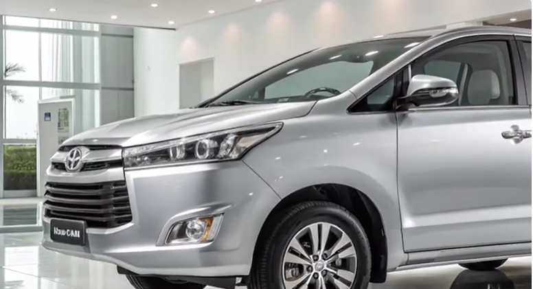 2026 Toyota Innova Crysta Full Review: MPV Keluarga Tangguh dengan Kenyamanan Premium