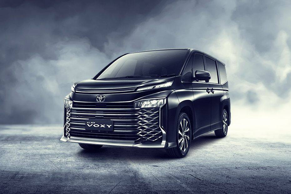 4 Keunggulan Toyota All New Voxy Terbaru 2025