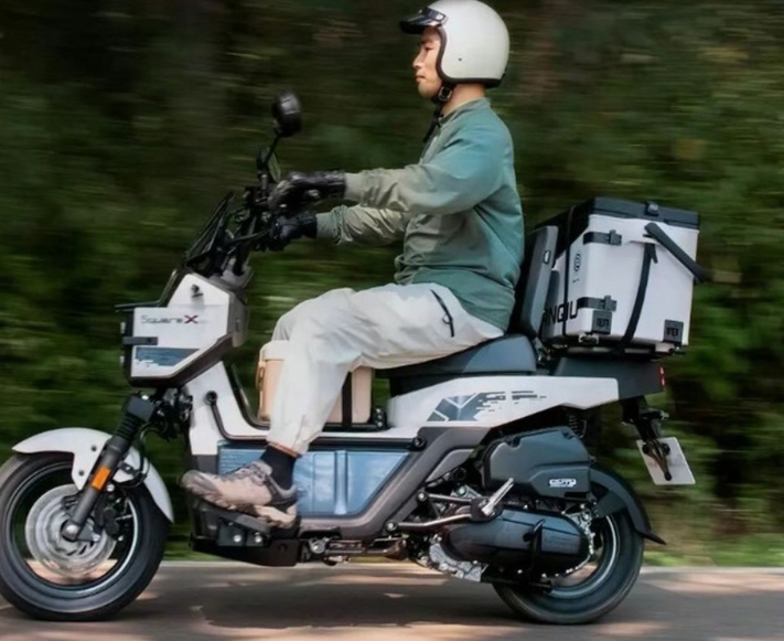 Honda Square X125: Skuter Matik Adventure Sudah Dibekali Rak