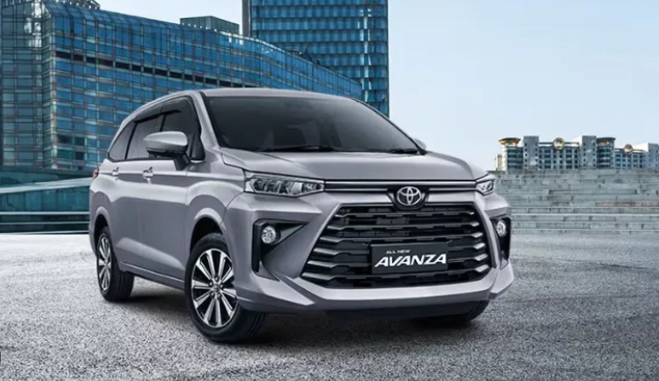 Rekomendasi Mobil Keluarga Harga di Bawah 100 Juta Untuk Liburan 