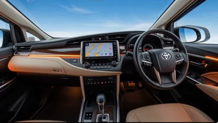 Performa Mesin Toyota Innova Crysta Terbaru, Lebih Tegas dan Premium