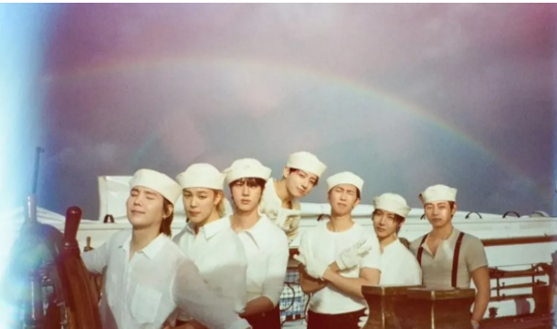 V BTS Luncurkan Remix dari Lagu Swim Versi Lengkap