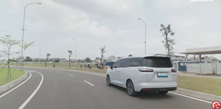 Review Wuling Darion EV CE: MPV Listrik 7 Seater Nyaman dan Mewah dengan Harga Terjangkau