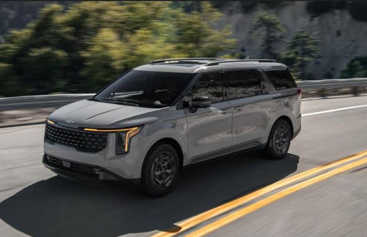 Kia Carnival Baru Bawa Peningkatan Fitur, Apa Saja?
