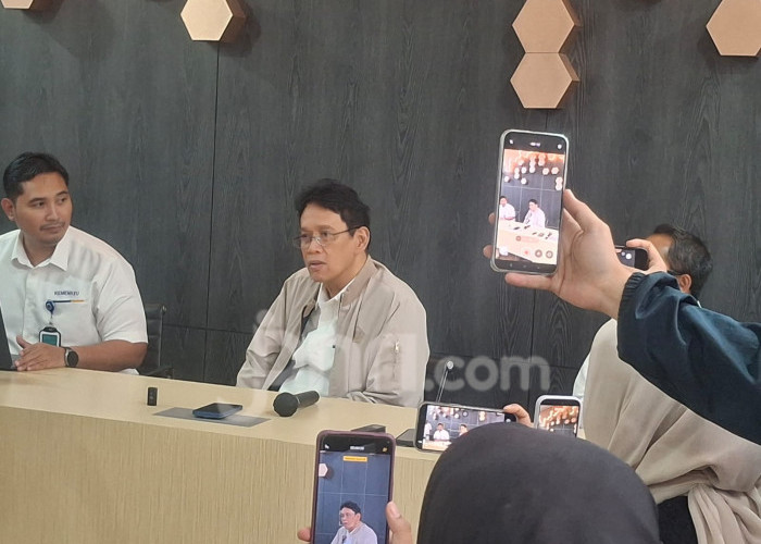 IHSG Anjlok 4 Persen, Menkeu Purbaya: Fondasi Ekonomi Bagus, Enggak Usah Takut