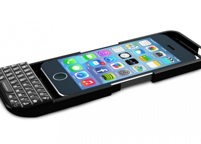 Casing Keyboard Fisik BlackBerry untuk iPhone, Nostalgia Ngetik ala BBM