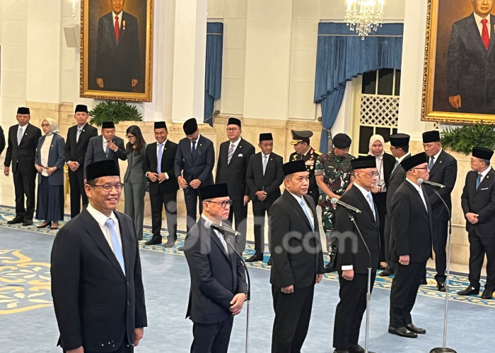 Nama-Nama Menteri yang Terkena Reshuffle oleh Presiden Prabowo dan Penggantinya