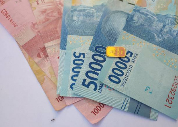 HARGA EMAS HARI INI 4 MARET 2026 TURUN TAJAM! Antam Anjlok Rp77 Ribu, Saatnya Borong?