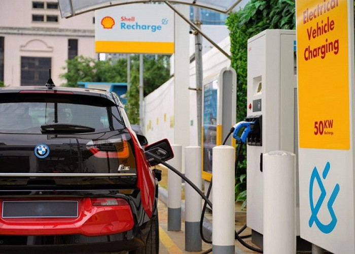 Shell Optimistis Bisnis Pelumas Tetap Prospektif di Tengah Lonjakan Mobil Listrik