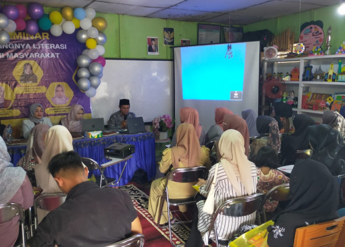 TBM Oswatun Hasanah Gelar Seminar Pentingnya Literasi Dini Masyarakat, Apa Saja Yang Dibahas?