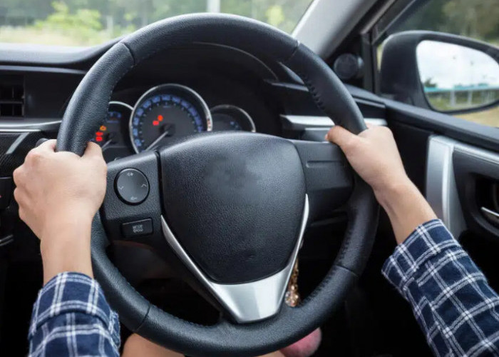 5 Penyebab Setir Mobil Terasa Berat, Tanda Gangguan Kemudi