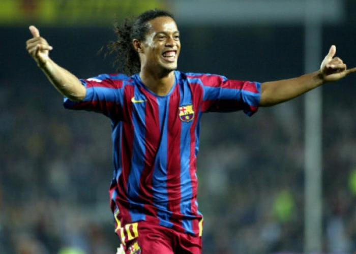 Shopee Gandeng Ronaldinho! Selebrasi Samba Sang Legenda Bikin Netizen Heboh