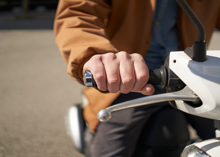 Kenapa Tarikan Gas Motor Lemah? Ini 5 Penyebabnya