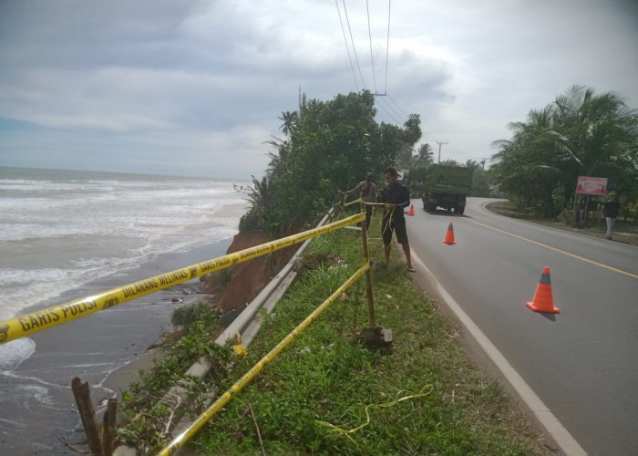 Abrasi Ancam Warga Pesisir Pantai Lais Bengkulu Utara, Penanganannya Kapan?