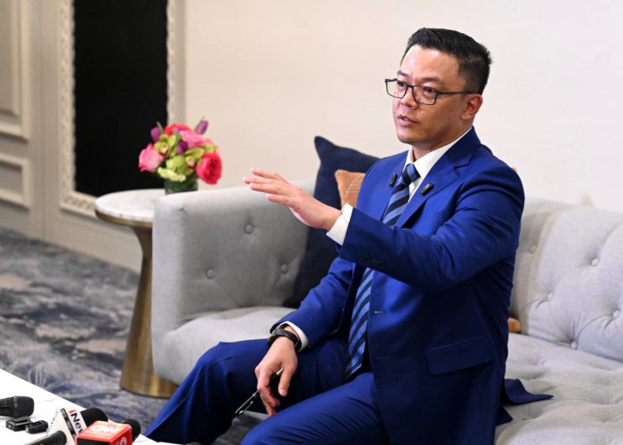 Menlu Sugiono: Indonesia Masih Negosiasikan Izin Kapal Pertamina Melintasi Selat Hormuz