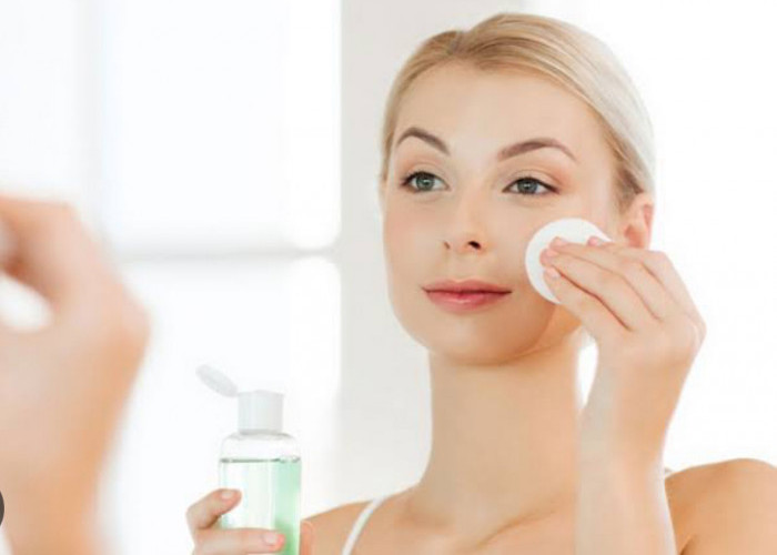 Benakah Double Cleansing Solusi Untuk Kulit Berminyak dan Jerawat?