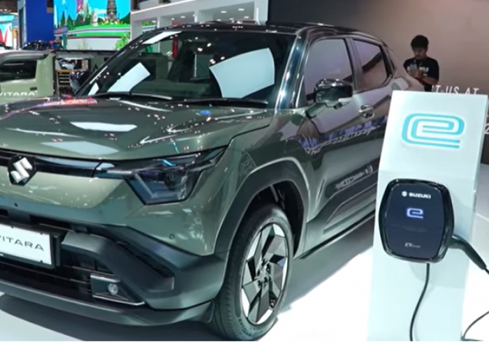 Harga Suzuki e Vitara 2026 Mulai Rp755 Juta, Spesifikasi Baterai 61 kWh dan Jarak Tempuh 428 Km