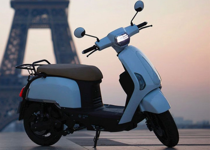 Skuter Hybrid Asal Taiwan Cukup 3 Liter untuk 300 Km