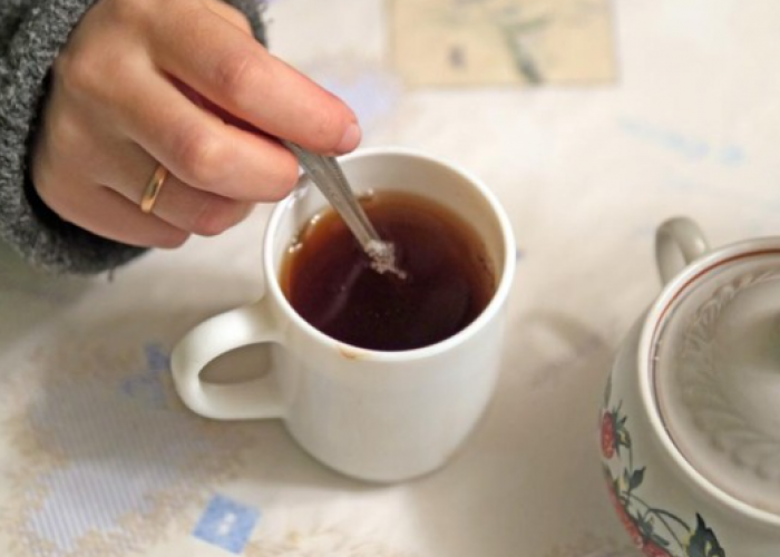 Bukan Sekadar Penambah Rasa, Ini Manfaat Luar Biasa Menambahkan Kayu Manis ke Cangkir Kopi Anda