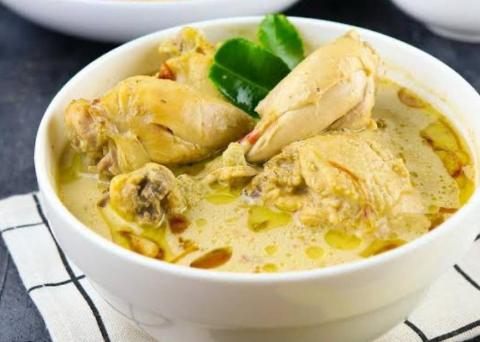 Anti Ribet, Ini Resep Opor Ayam Bumbu Kuning Khas Lebaran 2025