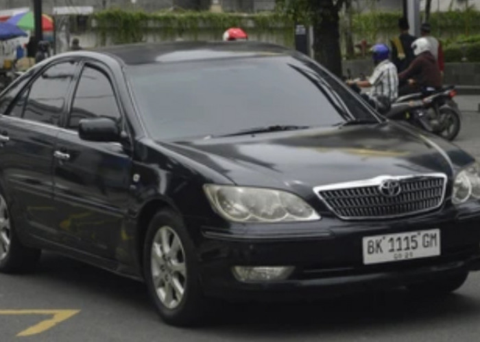 Toyota Camry XV30 Masih Menarik, Nyaman dan Murah Tapi Boros Bensin