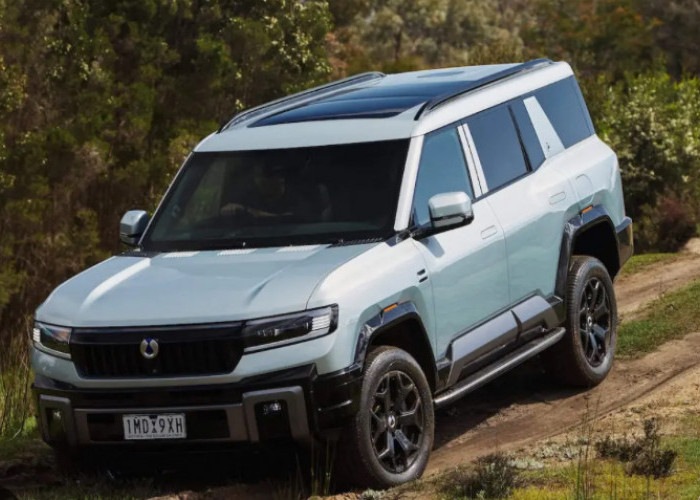 Denza B8 Tampil Sangar, SUV Hybrid 603 HP 