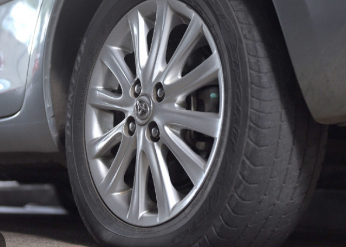 Cara Mudah Memperbaiki Ban Kempes Saat Offroad