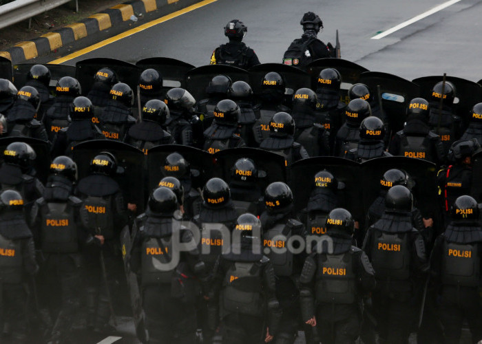 Kurang dari Sebulan, DPR Sahkan RUU Perubahan Ketiga UU Polri