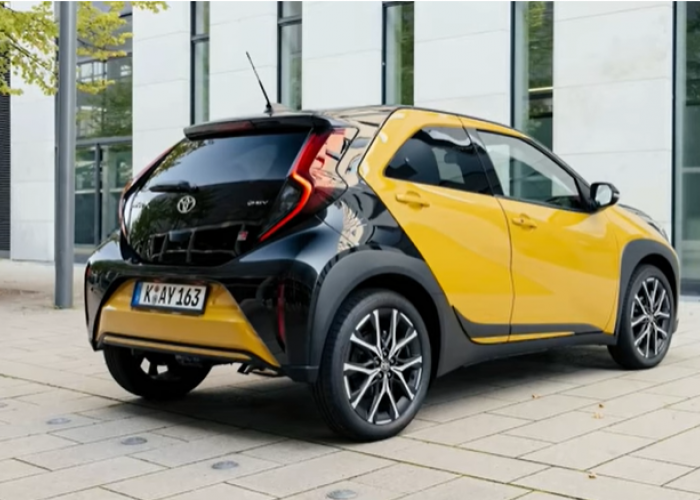 RESMI! 11 Mobil Toyota 2026 Siap Guncang Pasar Global, dari City Car hingga SUV Legendaris