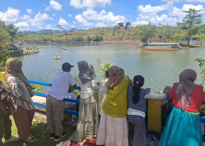 Lonjakan Wisatawan Saat Lebaran, Pemkab Lebong Optimistis PAD 2026 Tembus Target