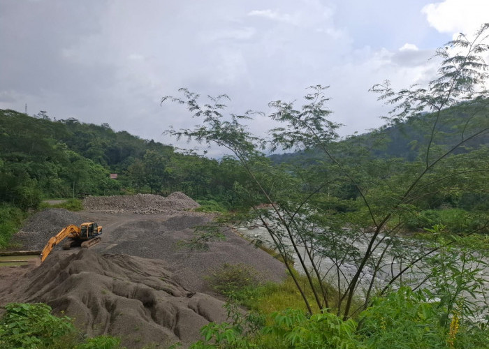 Usai Disebut-sebut Pemicu Jalan Talang Ratu Lebong Ambles, Pemilik Galian C Angkat Bicara