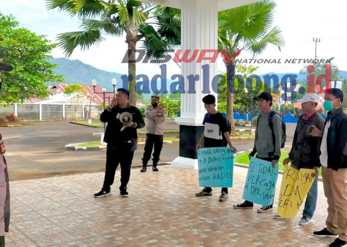 Happy New Year , Gerakan Suara Pemuda Lebong Pastikan Demo Deposito APBD Lebong ke Polda Bengkulu Berlanjut 