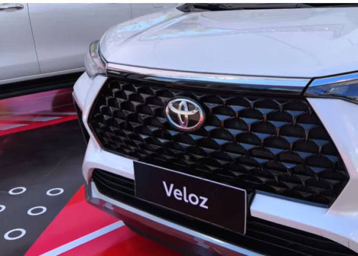 Toyota Veloz Hybrid V: Varian Hybrid Termurah dengan Harga Prebook Rp299 Juta