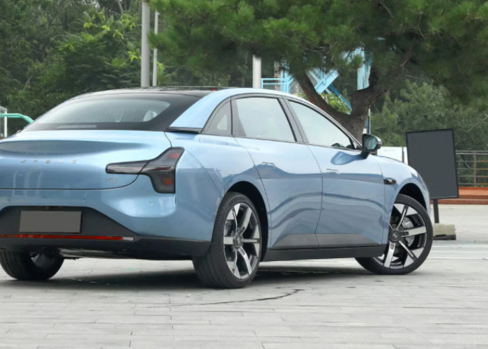 Xpeng Mona M03 2026 Bawa Chip AI 750 TOPS