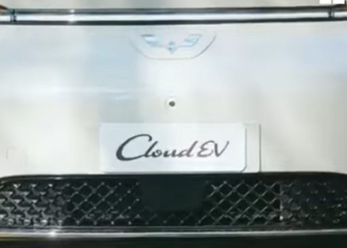 Kenapa Wuling Cloud EV Sepi Peminat di Pasar Mobil Listrik Indonesia