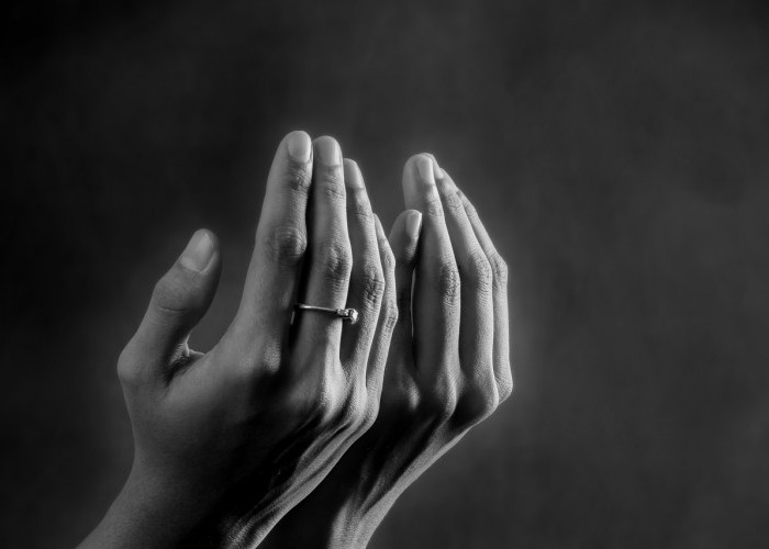 Doa Ampuh dan Langkah Nyata Bebaskan Diri dari Jeratan Utang