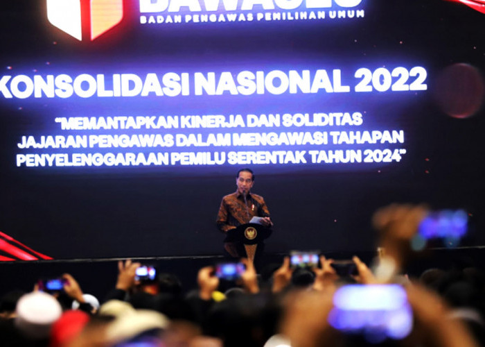 Jokowi Tekankan Bawaslu Tindak Tegas Setiap Pelanggaran Pemilu