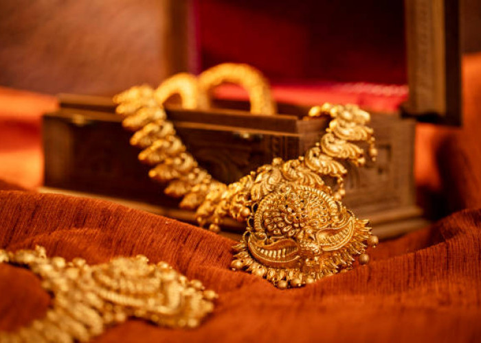 HARGA EMAS HARI INI 21 FEBRUARI 2026 NAIK TAJAM, ANTAM, UBS, GALERI 24 DAN PERHIASAN KOMPAK MEROKET