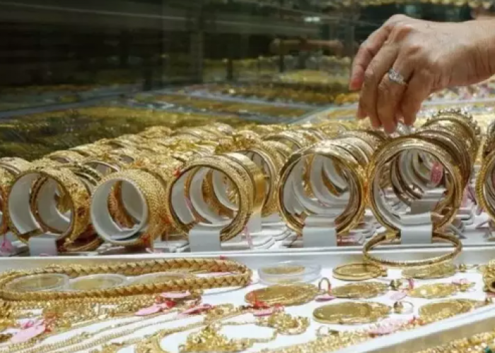 Harga Emas Perhiasan Hari Ini: Hartadinata dan Raja Emas Naik, Laku Emas Stabil 