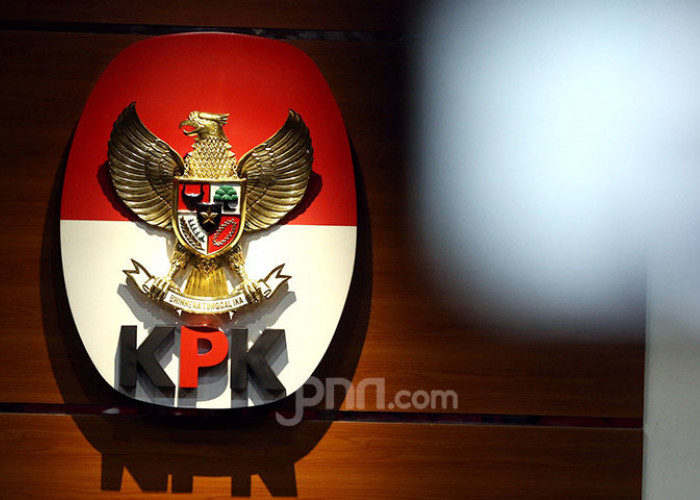 KPK OTT Rektor Unsoed, 14 Orang Diamankan
