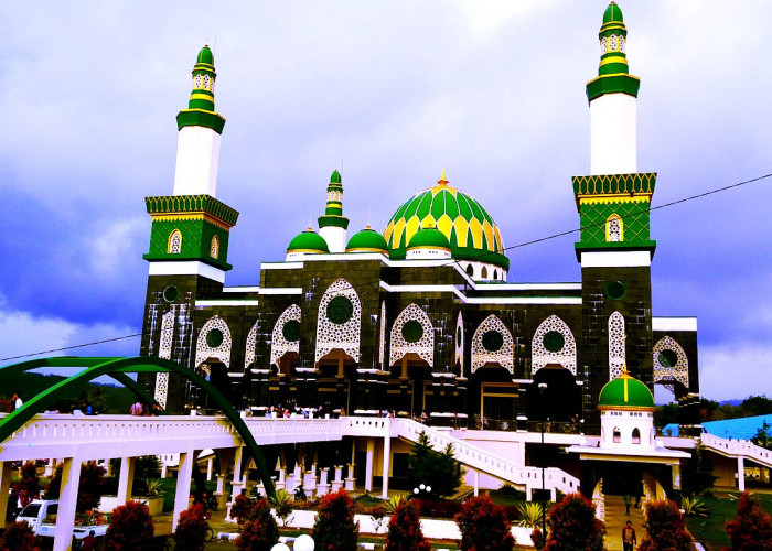 Masjid Agung Sultan Abdullah Lebong Lanjut Direhab, Bagaimana Nasib PTM eks Kios Pasar Muara Aman?