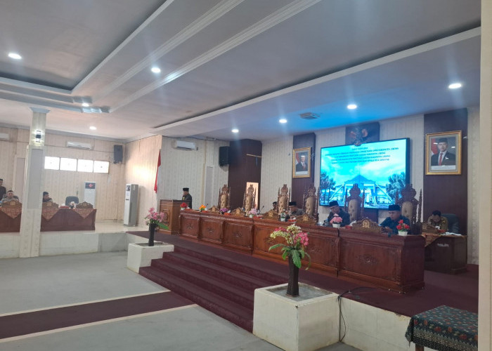 4 Fraksi DPRD Lebong Setujui Raperda Pilkades Serentak yang Disodor Pemkab Lebong