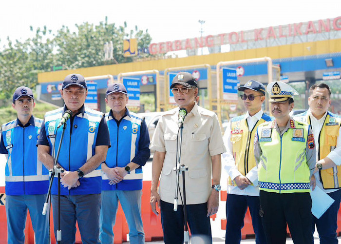 Menteri PU Pastikan Kesiapan Infrastruktur Tol Periode Arus Balik Idulfitri