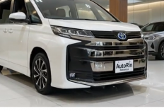 Toyota Noah Hybrid 2026 – MPV Keluarga Lega, Nyaman, dan Irit untuk Kebutuhan Harian