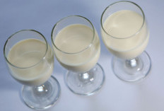 4 Minuman yang Baik Dikonsumsi Sebelum Tidur