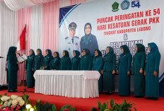 Peringati HKG PKK ke-54, Ny. Dian Azhari Lantik Ketua TP PKK Kecamatan
